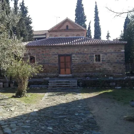Floor Ano Poli Δωμάτια σε οικογενειακή κατοικία *